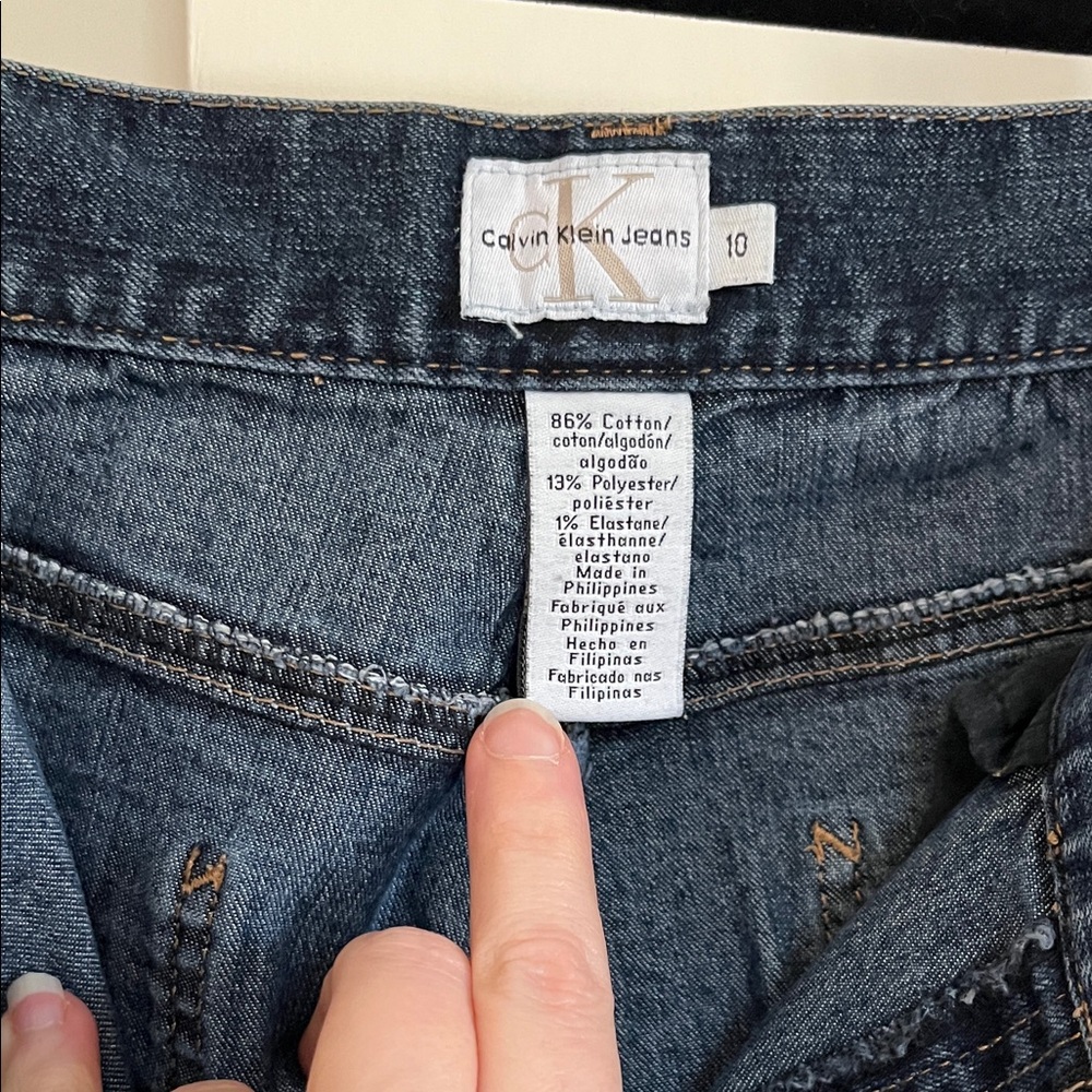 10 | Calvin Klein Blue Jeans - Picture 7 of 7